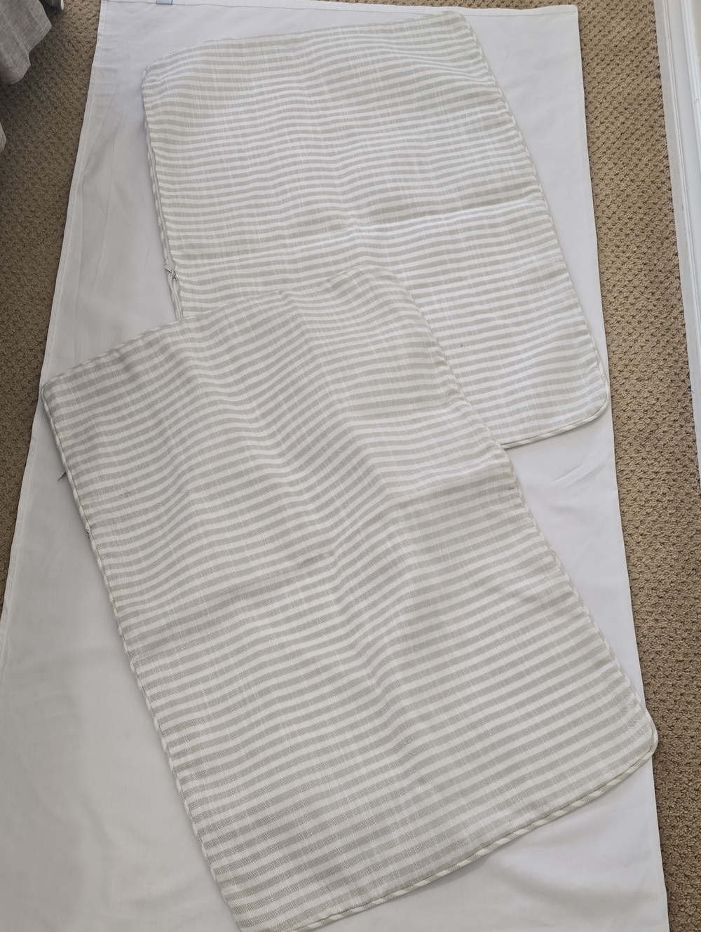 Pottery Barn Striped Pillow  Shams Set  in White &‎ Light Beige